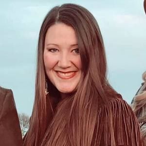 Meet your Posher, Chrissy